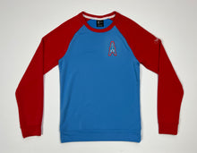 Load image into Gallery viewer, Men’s Blue &amp; Red Pre-Owned Nike Houston Oilers Long Sleeve Shirt, Size Small
