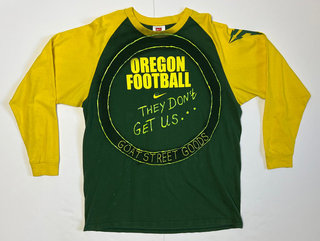 Men’s Pre-Owned Green/Yellow Nike University Of Oregon Ducks Football Custom Painted Long Sleeve Shirt, Size Large