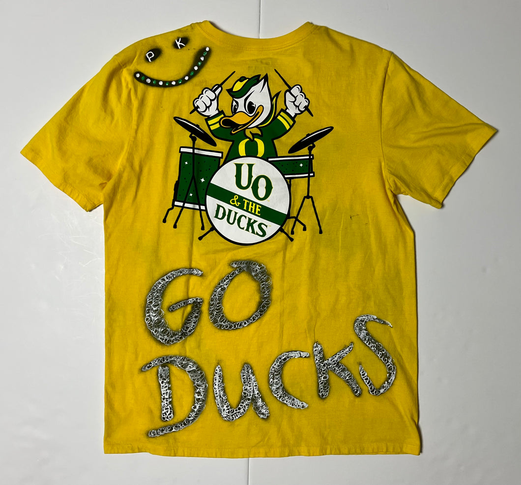 Men’s Pre-Owned Yellow Nike University Of Oregon Ducks Custom Painted “You Make Me Wanna Shout” Short Sleeve Tee, Size Medium