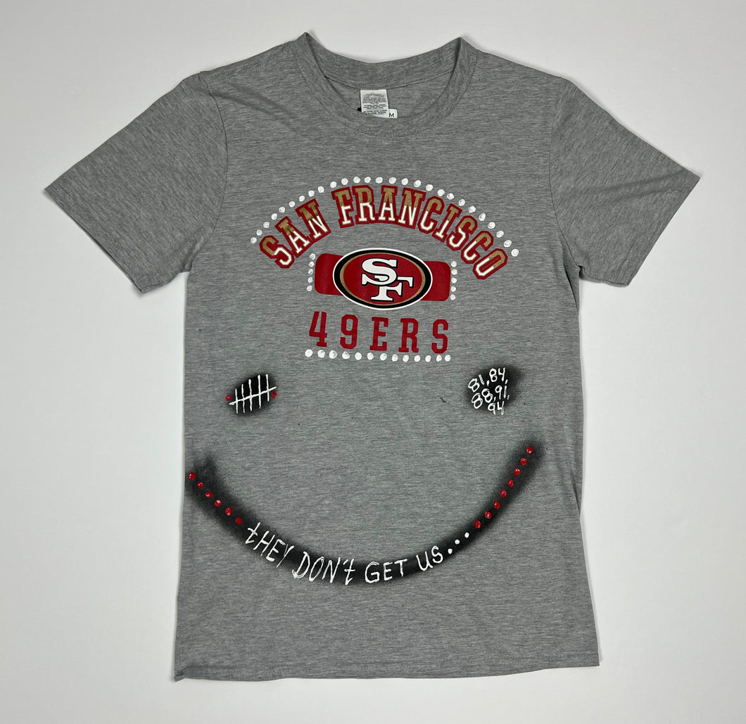 Women’s Pre-Owned Custom Painted Gray NFL San Francisco 49ers Short Sleeve Jersey Tee, Size Small