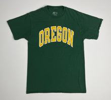 Load image into Gallery viewer, Men’s Pre-Owned Green &amp; Yellow Russell University Of Oregon Short Sleeve Tee, Size Small (34-36)
